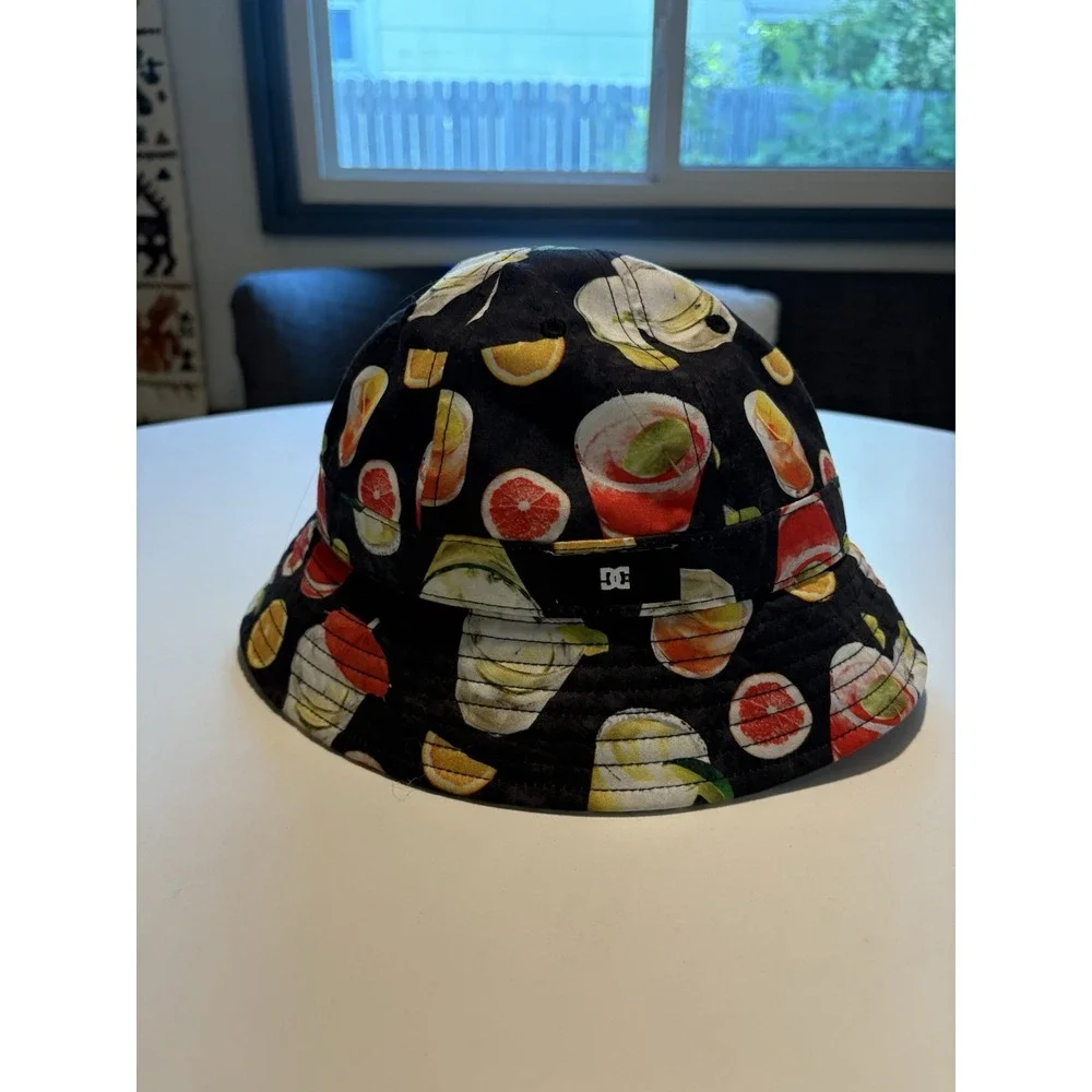 DC‎ Shoe Men's Boozinheimer Bucket S/M Hat Cap Skate Cocktails Drinks